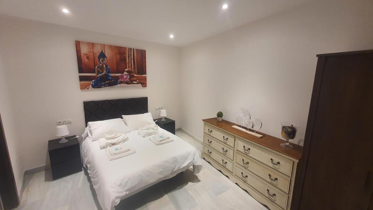 Lyrioshomes Apartamentos Los Treboles Màlaga Exteriér fotografie